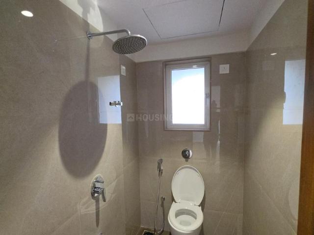 2 BHK Apartment in Mira Road East for resale Mira Bhayandar. The reference number is 20918704