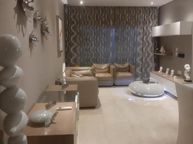 2 BHK Apartment in Mira Road East for resale Mira Bhayandar. The reference number is 9713686