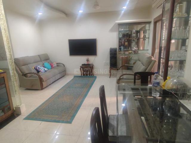 2 BHK Apartment in Mukund Nagar for resale Pune. The reference number is 21346763