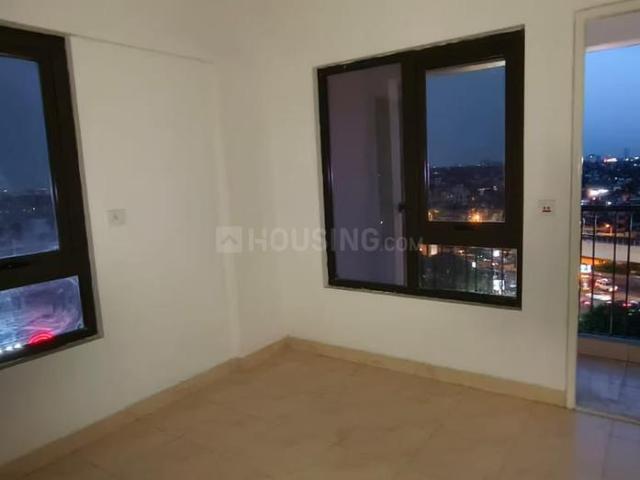 2 BHK Apartment in Mukundapur for rent Kolkata. The reference number is 15016865
