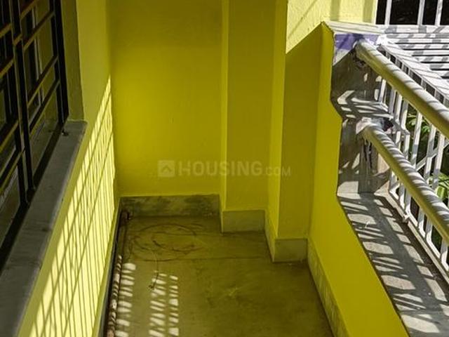2 BHK Apartment in Mukundapur for rent Kolkata. The reference number is 16178411
