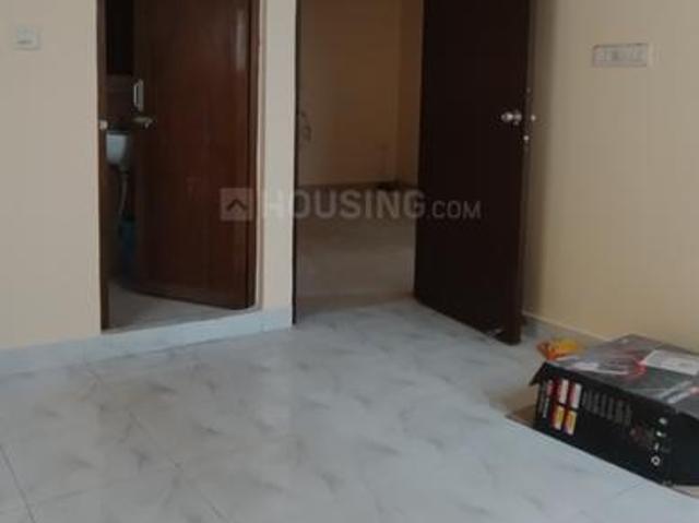 2 BHK Apartment in Mukundapur for rent Kolkata. The reference number is 20332758