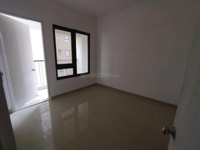 2 BHK Apartment in Mukundapur for rent Kolkata. The reference number is 21086901