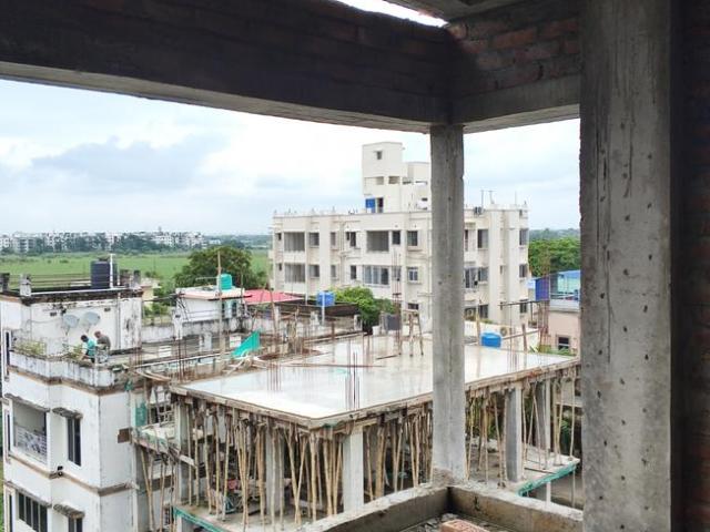 2 BHK Apartment in Mukundapur for resale Kolkata. The reference number is 20940032