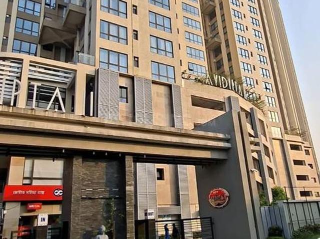 2 BHK Apartment in Santoshpur for resale Kolkata. The reference number is 20356359
