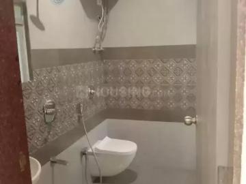 2 BHK Apartment in Mulund East for rent Mumbai. The reference number is 11850624