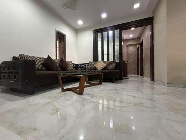 2 BHK Apartment in Mulund East for rent Mumbai. The reference number is 20405838