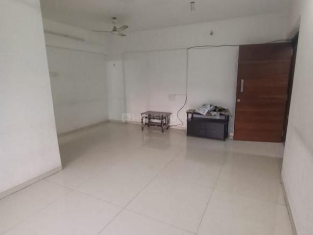 2 BHK Apartment in Mulund East for rent Mumbai. The reference number is 20433901