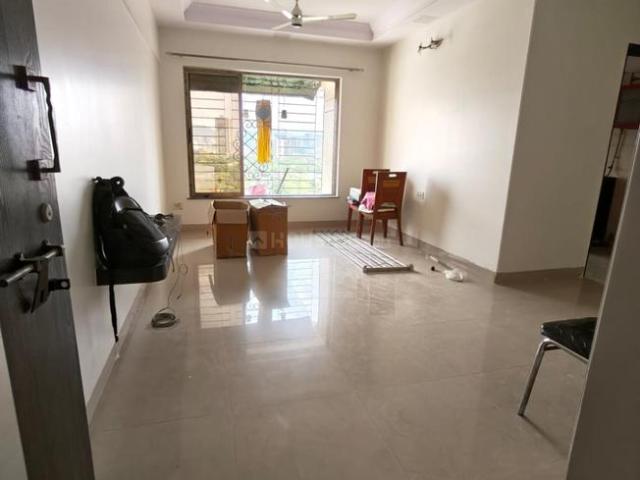 2 BHK Apartment in Mulund East for rent Mumbai. The reference number is 20526116