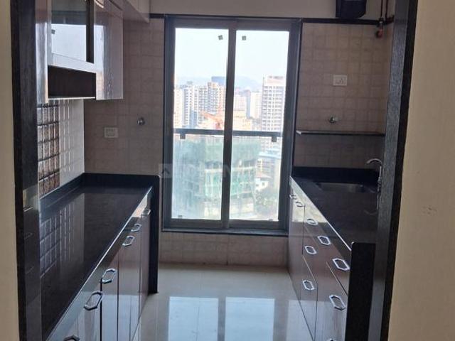 2 BHK Apartment in Mulund East for rent Mumbai. The reference number is 21271900