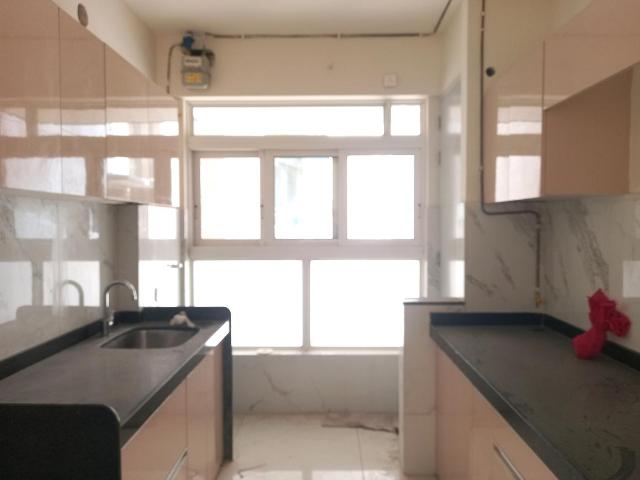 2 BHK Apartment in Mulund West for rent Mumbai. The reference number is 16952319