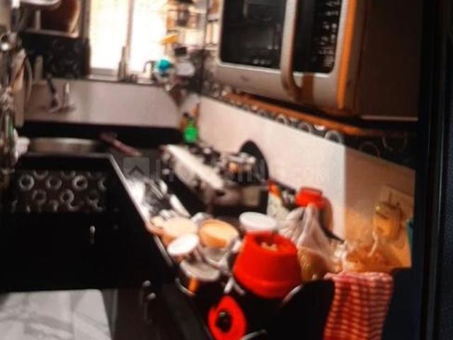 2 BHK Apartment in Mulund West for rent Mumbai. The reference number is 18040649