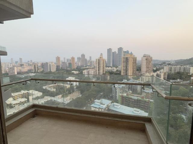 2 BHK Apartment in Mulund West for rent Mumbai. The reference number is 18789116