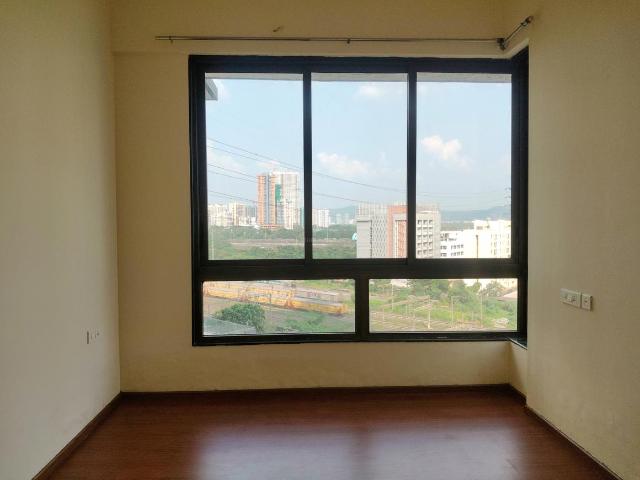 2 BHK Apartment in Mulund West for rent Mumbai. The reference number is 19370274