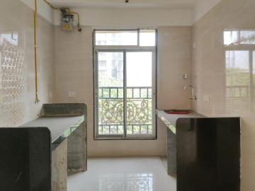 2 BHK Apartment in Mulund West for rent Mumbai. The reference number is 19511167