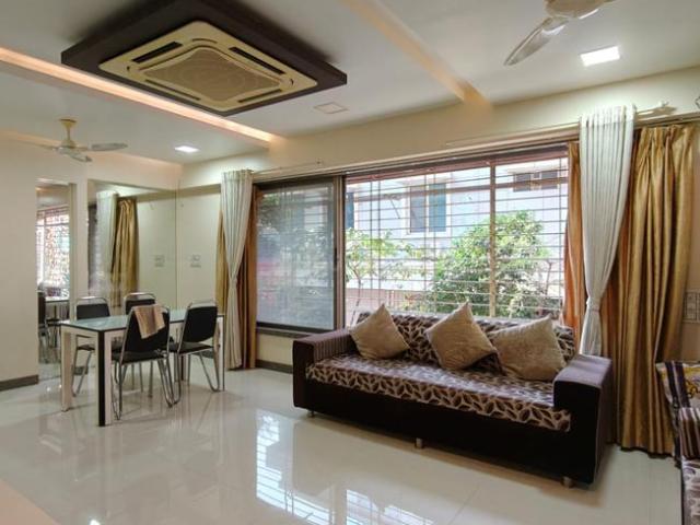 2 BHK Apartment in Mulund West for rent Mumbai. The reference number is 19512139