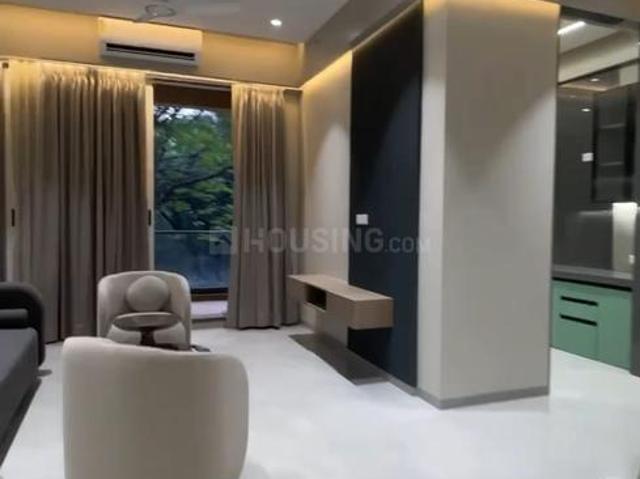 2 BHK Apartment in Mulund West for rent Mumbai. The reference number is 19512289