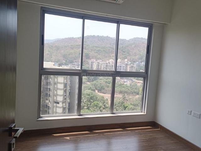 2 BHK Apartment in Mulund West for rent Mumbai. The reference number is 19836435