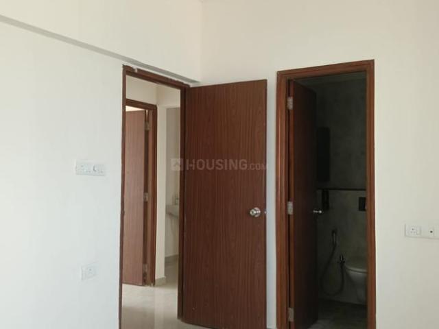 2 BHK Apartment in Mulund West for rent Mumbai. The reference number is 21038947