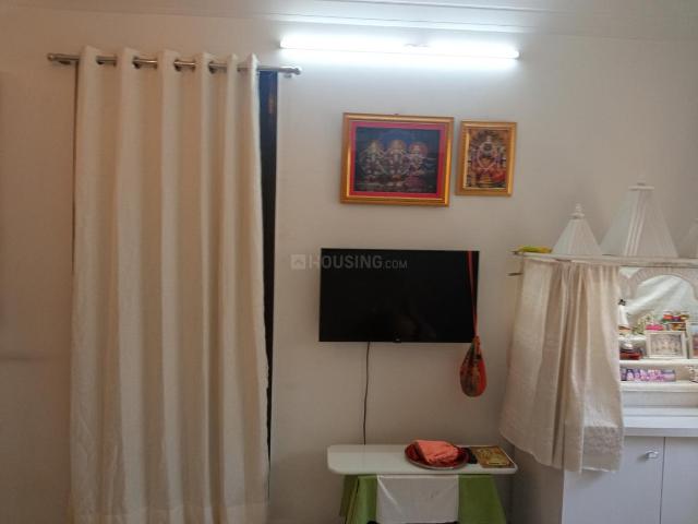 2 BHK Apartment in Mulund West for rent Mumbai. The reference number is 21055217