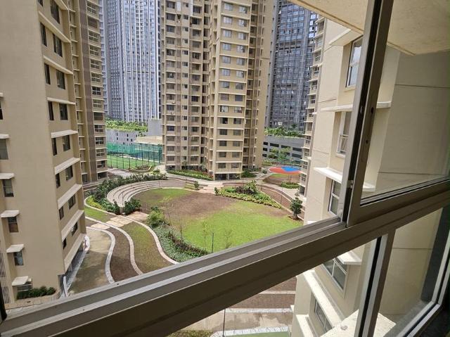 2 BHK Apartment in Mulund West for rent Mumbai. The reference number is 21053955