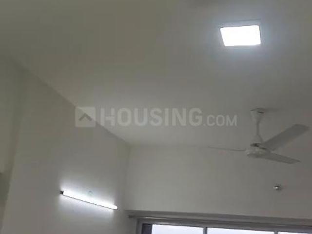 2 BHK Apartment in Mulund West for rent Mumbai. The reference number is 21120631
