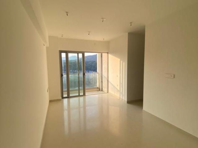 2 BHK Apartment in Mulund West for rent Mumbai. The reference number is 21244521