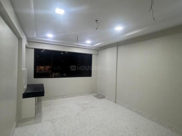 2 BHK Apartment in Mulund West for rent Mumbai. The reference number is 21370723