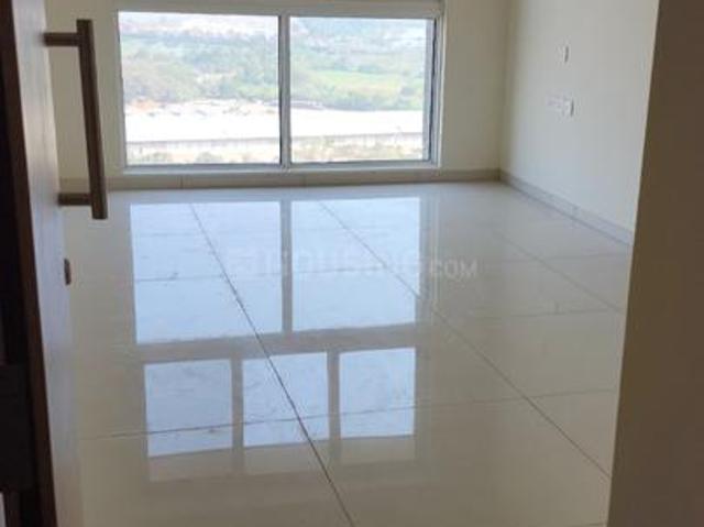 2 BHK Apartment in Mulund West for resale Mumbai. The reference number is 19326478