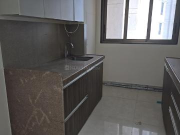 2 BHK Apartment in Mulund West for resale Mumbai. The reference number is 17433374