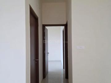 2 BHK Apartment in Mulund West for resale Mumbai. The reference number is 19980023