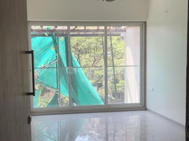 2 BHK Apartment in Mulund West for resale Mumbai. The reference number is 20674979