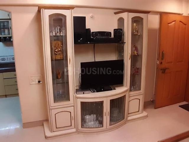 2 BHK Apartment in Mulund West for resale Mumbai. The reference number is 20874118