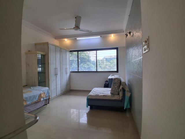 2 BHK Apartment in Mulund West for resale Mumbai. The reference number is 21122714