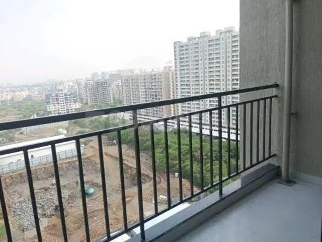 2 BHK Apartment in Mundhwa for rent Pune. The reference number is 17730818