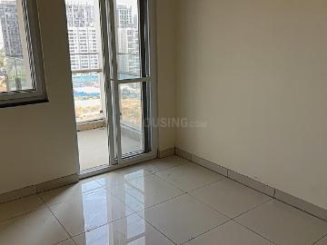 2 BHK Apartment in Mundhwa for rent Pune. The reference number is 18744782