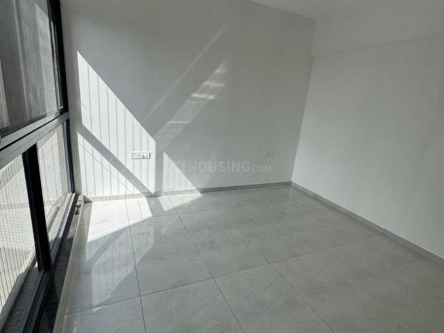 2 BHK Apartment in Mundhwa for rent Pune. The reference number is 18965511