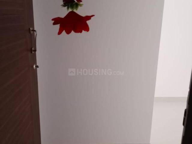 2 BHK Apartment in Mundhwa for rent Pune. The reference number is 19330946