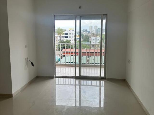 2 BHK Apartment in Mundhwa for rent Pune. The reference number is 19348452
