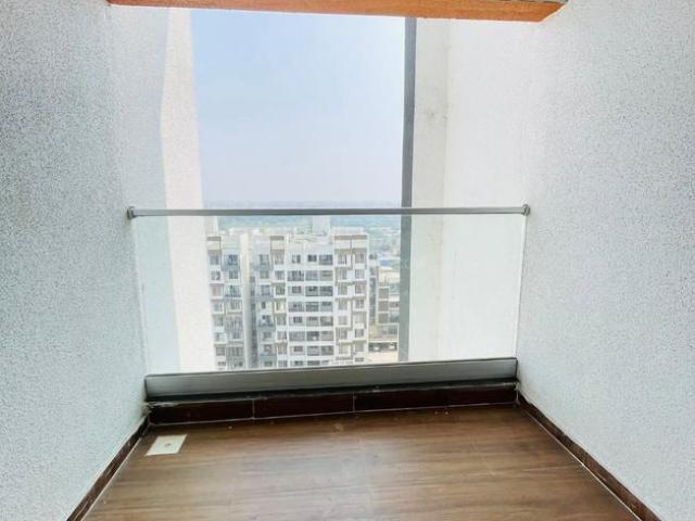 2 BHK Apartment in Mundhwa for rent Pune. The reference number is 19994421