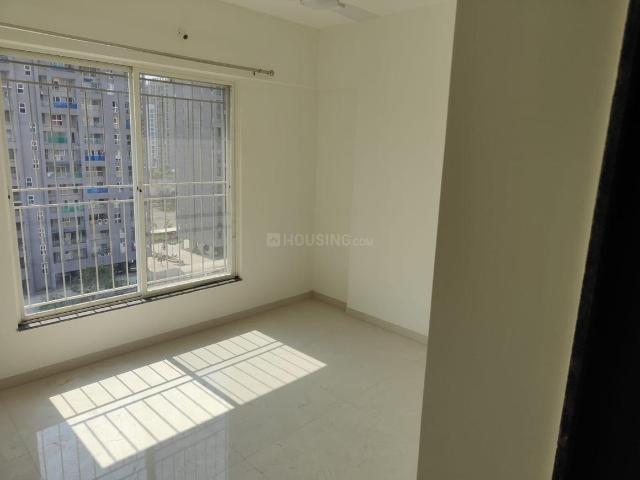 2 BHK Apartment in Mundhwa for rent Pune. The reference number is 20063043