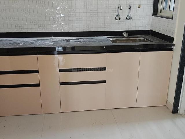 2 BHK Apartment in Mundhwa for rent Pune. The reference number is 20101570