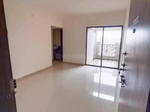 2 BHK Apartment in Mundhwa for rent Pune. The reference number is 20159690