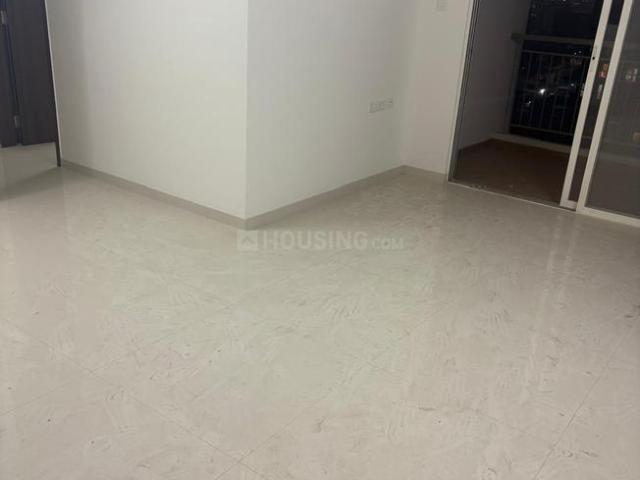 2 BHK Apartment in Mundhwa for rent Pune. The reference number is 20304158