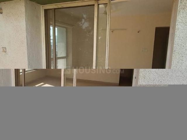 2 BHK Apartment in Mundhwa for rent Pune. The reference number is 20371891