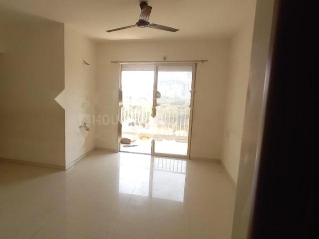 2 BHK Apartment in Mundhwa for rent Pune. The reference number is 20401632