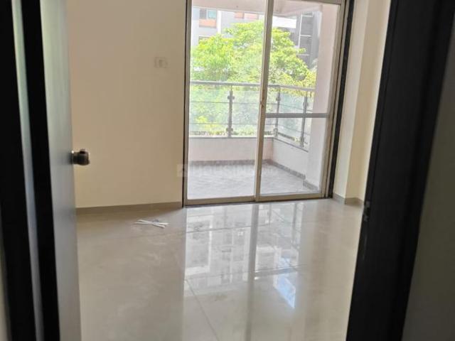 2 BHK Apartment in Mundhwa for rent Pune. The reference number is 20413778