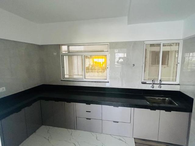 2 BHK Apartment in Mundhwa for rent Pune. The reference number is 20621085