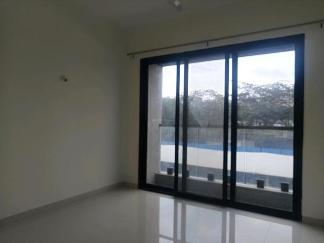 2 BHK Apartment in Mundhwa for rent Pune. The reference number is 20757141