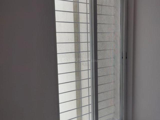 2 BHK Apartment in Mundhwa for rent Pune. The reference number is 20799911